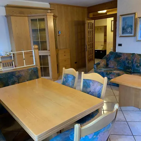 Apartment Casa Rino Isolaccia